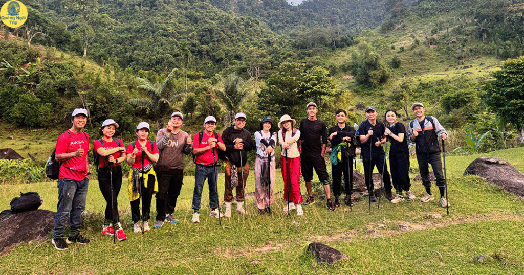 lưu ý khi đi trekking,trekking cho người mới, checklist trekking,trang bị cần chuẩn bị khi trekking